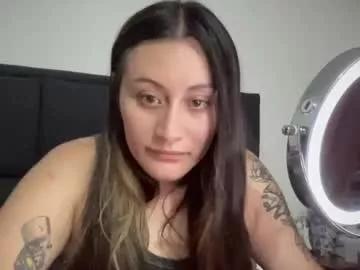 crystaldesire222 from Chaturbate is Freechat