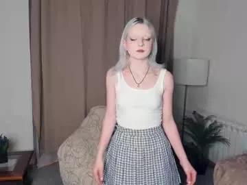 gloss_in_rose from Chaturbate is Freechat