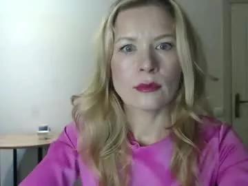 lovelykiki_ from Chaturbate is Freechat