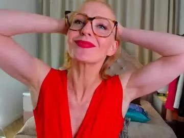 squirtymom from Chaturbate is Freechat