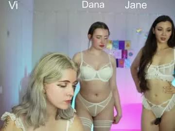 Girls and cam to cam: Watch as these sophisticated entertainers uncover their stunning costumes and curvaceous curves online!