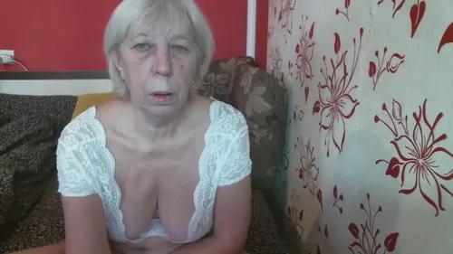 grannyplay from Cherry is Freechat