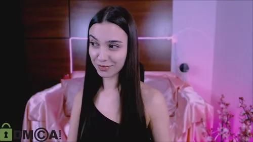 silviaqueen from Cherry is Freechat