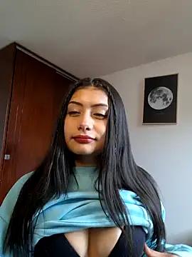 _Danna from StripChat is Freechat