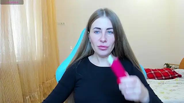 BarbaraKiss from StripChat is Freechat