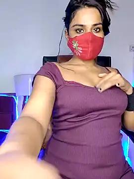 Black-Pearll from StripChat is Freechat