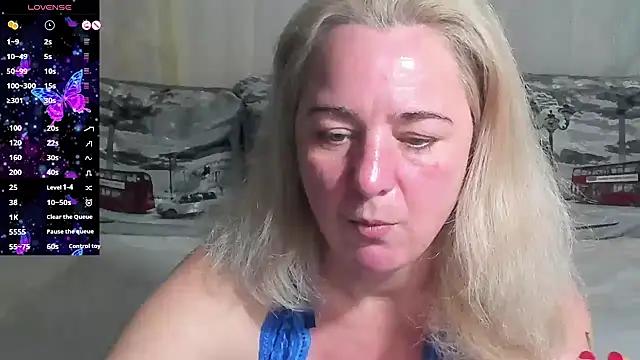 Blond_Ledi from StripChat is Freechat