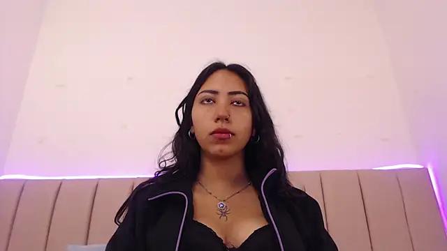 chantalhot707rs from StripChat is Freechat