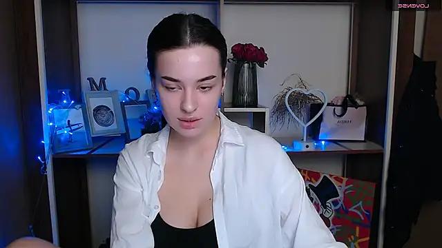 KateMo_ from StripChat is Freechat