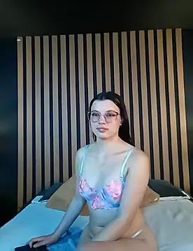 LaurenSantanna_ from StripChat is Freechat