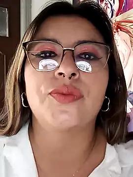 Noemi_Love_ from StripChat is Freechat