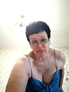 PaulaGolden from StripChat is Freechat