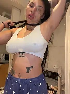 sexynalaa from StripChat is Freechat