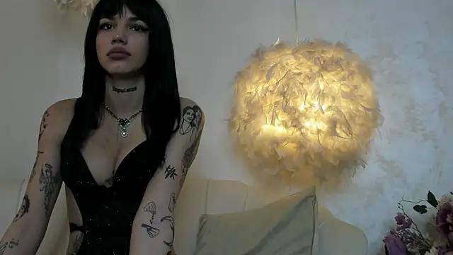 YasminStorm from StripChat is Freechat