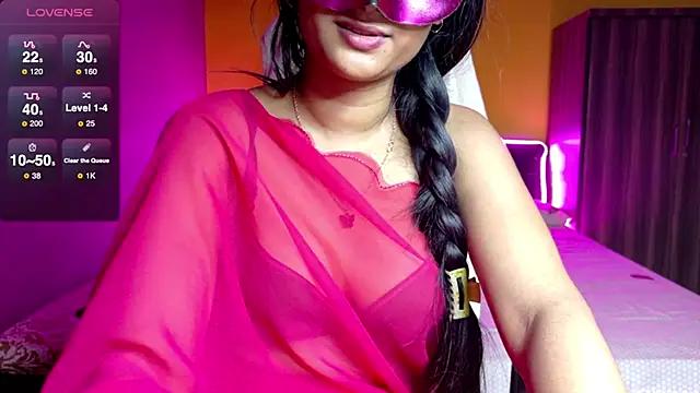 yourNaina from StripChat is Freechat